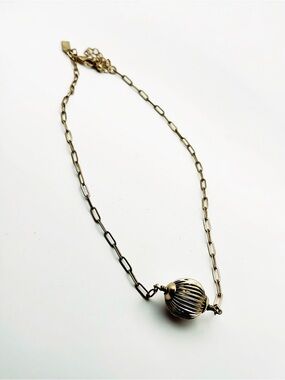 Gold Ribbed Bead Chain Necklace for Women